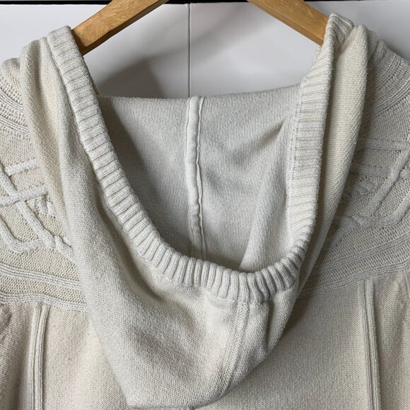 Eddie Bauer Women’s Cream Knit Hoodie – Small, V-Neck, Intricate Shoulder Detail - Picture 9 of 16